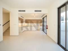 Unfurnished| Back to Back| Ready to Move In