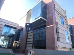 فیلا في المشرف 5 غرف 220000 درهم - 11966422