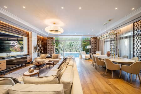 4 Bedroom Villa for Sale in Palm Jumeirah, Dubai - Great Layout | Premium Location | Private Pool
