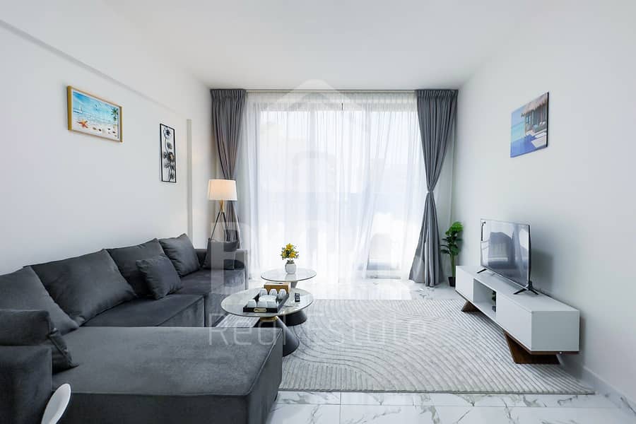 8 Marina-I-1BR-furn-7. jpg