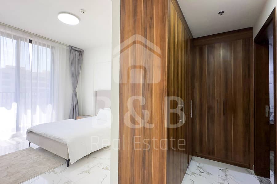 22 Marina-I-1BR-furn-24. jpg