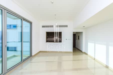 1 Bedroom Flat for Sale in Business Bay, Dubai - Vacant Stunning 1BR Apartment l Lake View 1 Bedroom Flat for Sale in Business Bay, Dubai - Vacant Stunning 1BR Apartment l Lake View