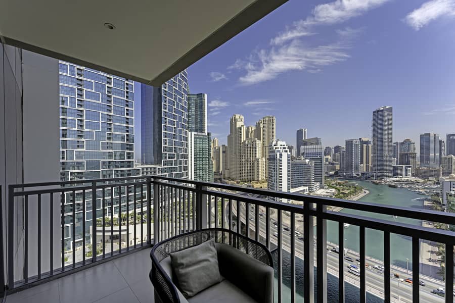 Highly Upgraded | Full Marina View | Vacant Highly Upgraded | Full Marina View | Vacant