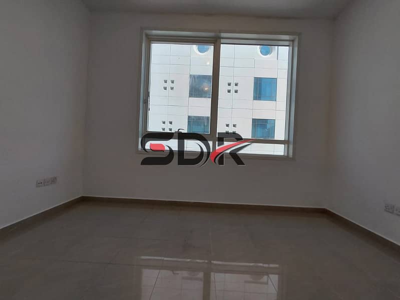8 WhatsApp Image 2025-06-17 at 18.41. 07 (1). jpeg
