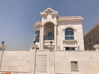 فيلا للبيع في عجمان بالقرب من طريق الشيخ عمار فيلا للبيع في عجمان بالقرب من طريق الشيخ عمار