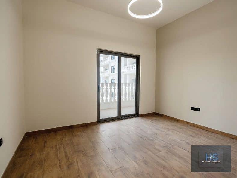 9 House pics_page-0009. jpg