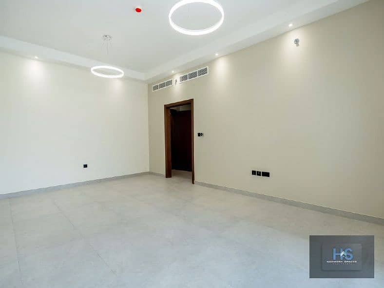 3 House pics_page-0003. jpg