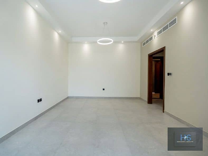 4 House pics_page-0004. jpg