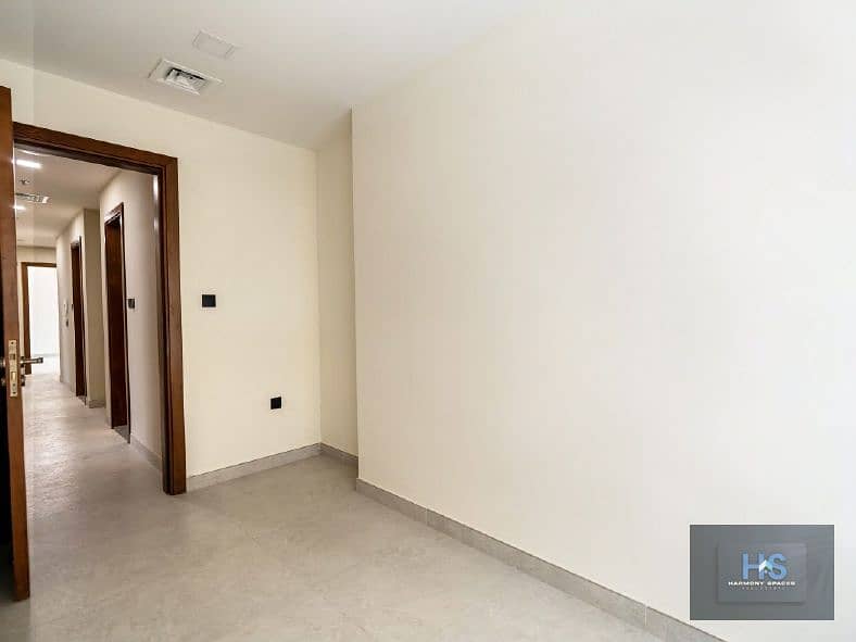 16 House pics_page-0016. jpg