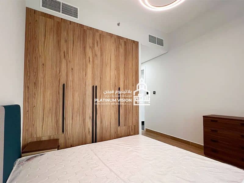 6 Untitled-27. jpg