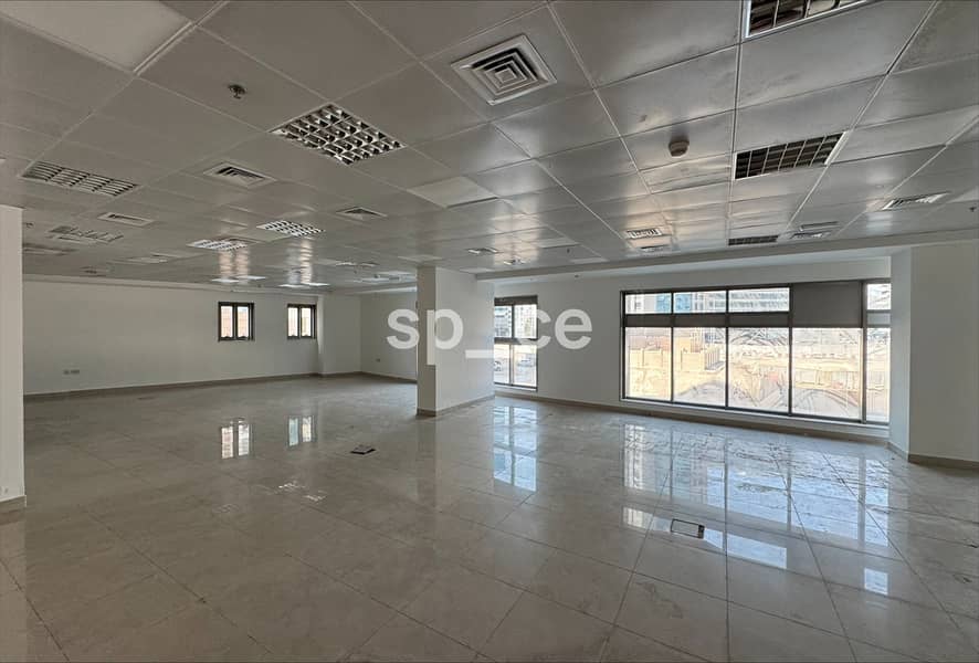 مکتب في شارع المطار 468000 درهم - 11970382 مکتب في شارع المطار 468000 درهم - 11970382