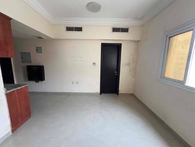 Studio for Rent in Muwaileh, Sharjah - IMG_0874. jpg