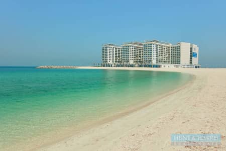 2 Bedroom Apartment for Rent in Al Marjan Island, Ras Al Khaimah - 2 Bedroom Duplex Apartment for Rent Al Marjan Island - 6 Cheques