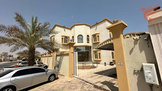 7 Cпальни Вилла в аренду в Аль Дхаит, Рас-эль-Хайма - IMG-20250619-WA0070. jpg