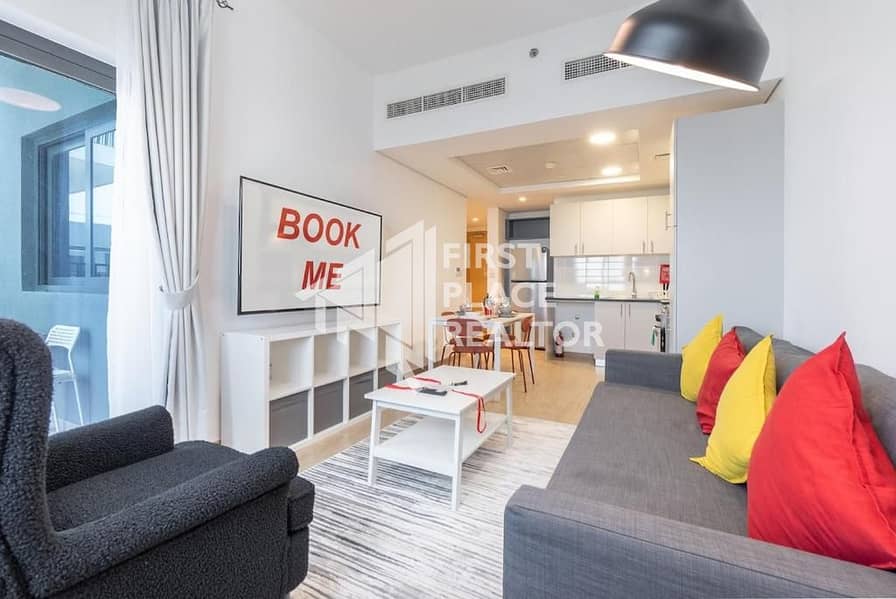 5 Living room. jpg
