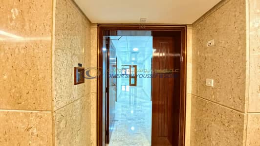 فلیٹ 4 غرف نوم للايجار في شارع حمدان، أبوظبي - IMG_20250619_083210_00_526. jpg