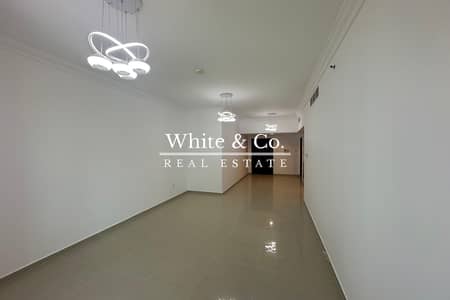 1 Bedroom Flat for Rent in Business Bay, Dubai - Close to Metro | Spacious | Vacant Now
