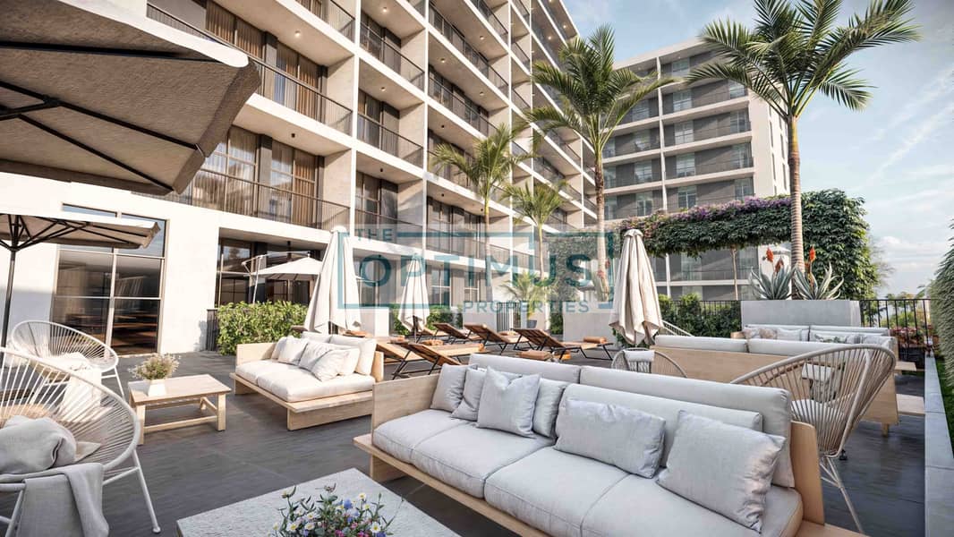 12 Outdoor Lounge. jpg