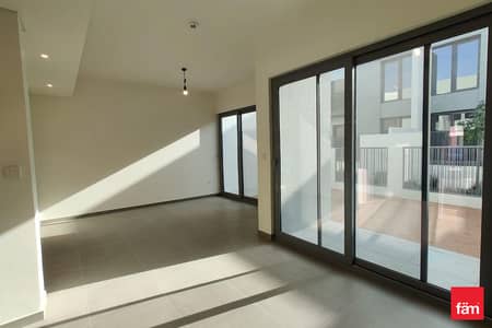 3 Bedroom Townhouse for Rent in Tilal Al Ghaf, Dubai - Great Location | Landscaped Garden | Close to Pool