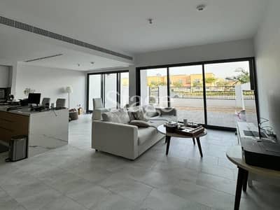 3 Bedroom Villa for Sale in Dubailand, Dubai - Single Row | Ready Garden | Service Charge Waiver