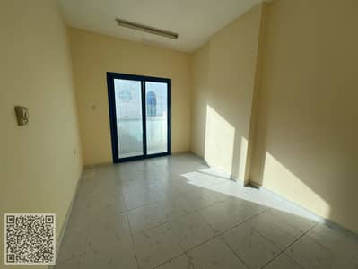 شقة 2 غرفة نوم للايجار في الجرف، عجمان - WhatsApp Image 2025-04-13 at 23.10. 29_c8d20305. jpg