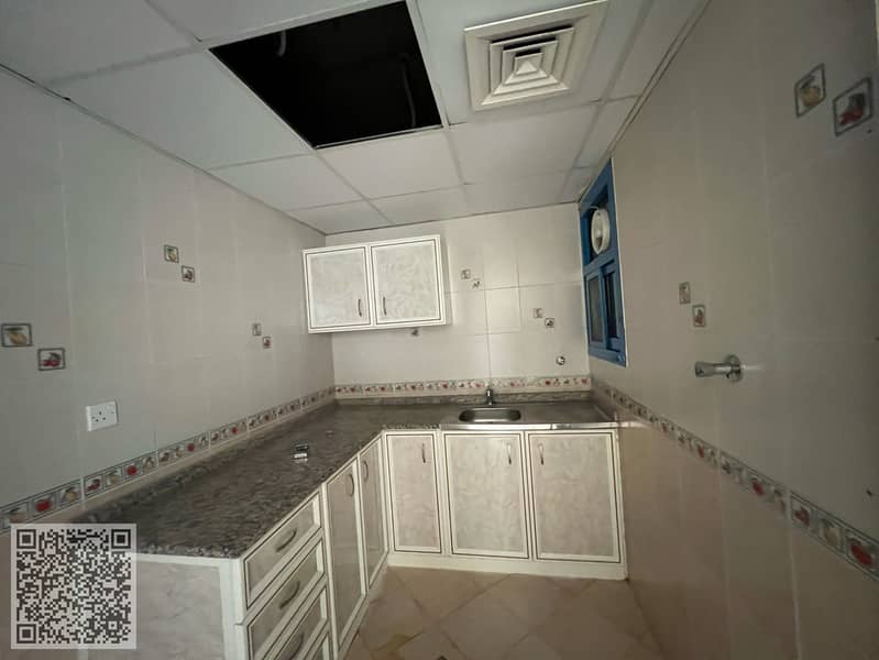 10 WhatsApp Image 2025-04-13 at 23.10. 34_5e806371. jpg