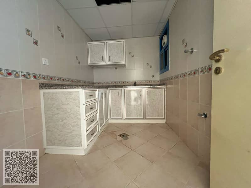 11 WhatsApp Image 2025-04-13 at 23.10. 34_fd980619. jpg