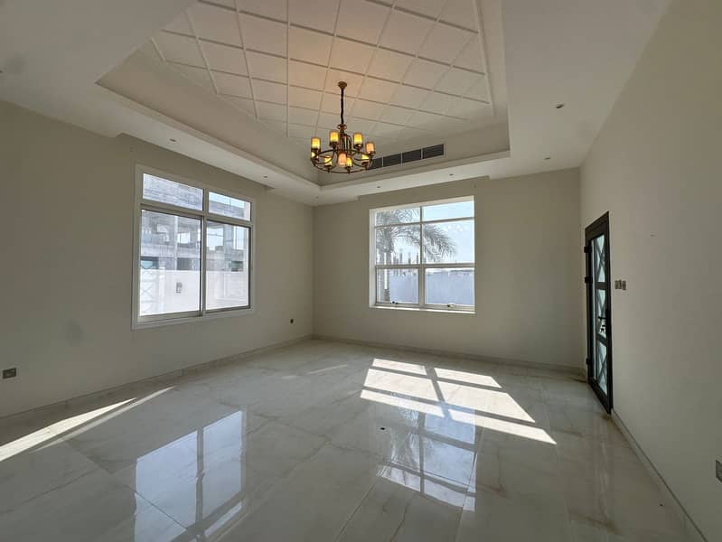 14 5BR-Modern_Villa-Prime_Location-Private_Pool-8. jpg