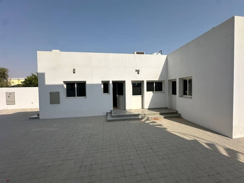 15 5BR-Modern_Villa-Prime_Location-Private_Pool-9. jpg