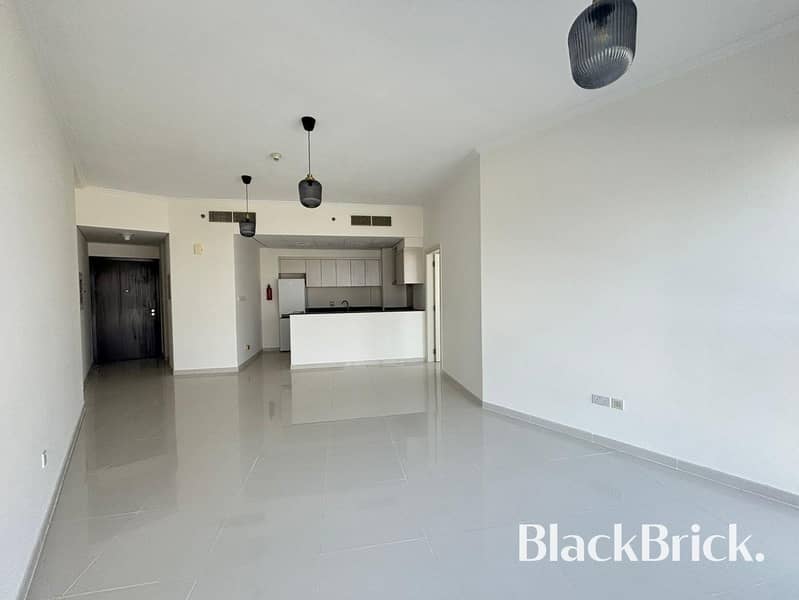 Vacant | Beautiful Views | Good Floor