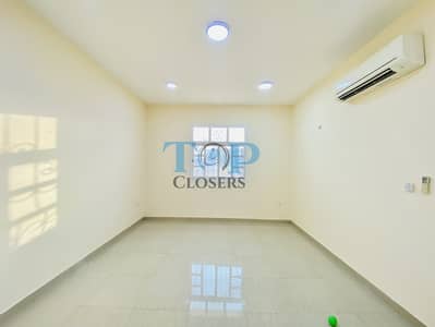 3 Bedroom Flat for Rent in Al Jahili, Al Ain - Spacious 3BHK | Neat And Clean | Covered Parking