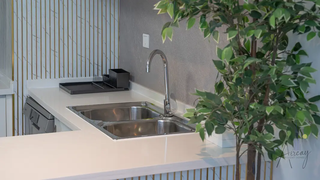 Spacious 3BR | All Bills Included | Marina Wharf 2 | Marina Views