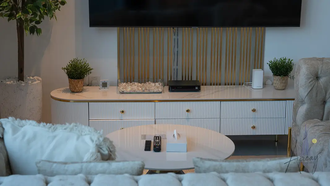 Spacious 3BR | All Bills Included | Marina Wharf 2 | Marina Views