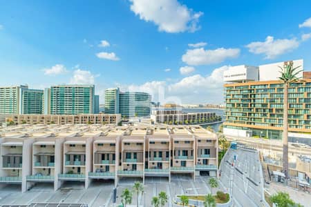 4 Bedroom Flat for Sale in Al Raha Beach, Abu Dhabi - Vacant | Corner | Sea View | Beach Access