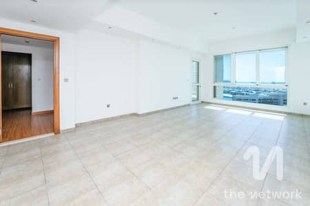 2 Bedroom Flat for Rent in Palm Jumeirah, Dubai - Must-see | Atlantis And Sunset Views | Key With Me