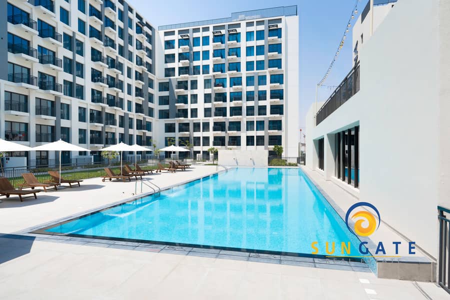 22 414 Liva, Town Square23. jpg