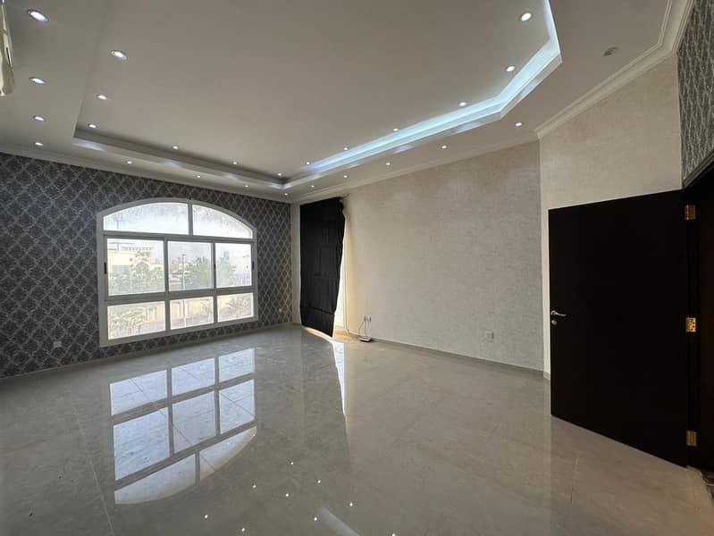 8 Independent_Villa-Private__Garden_-Prime_Location-7. jpg