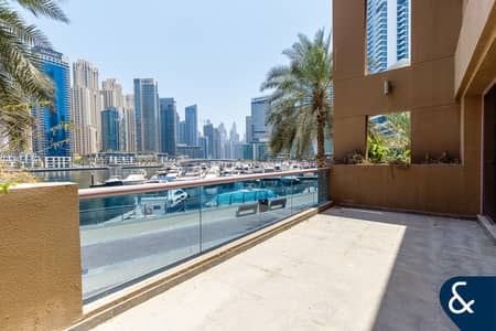 5 Bedroom Villa for Sale in Dubai Marina, Dubai - Triplex | Full Marina View | Large Terrace