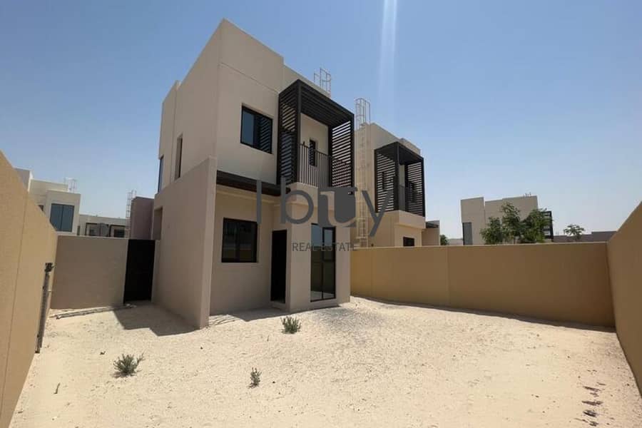 位于艾尔朱尔夫,艾尔-朱尔夫花园,布杜尔 2 卧室的联排别墅 130000 AED - 11976352 位于艾尔朱尔夫,艾尔-朱尔夫花园,布杜尔 2 卧室的联排别墅 130000 AED - 11976352