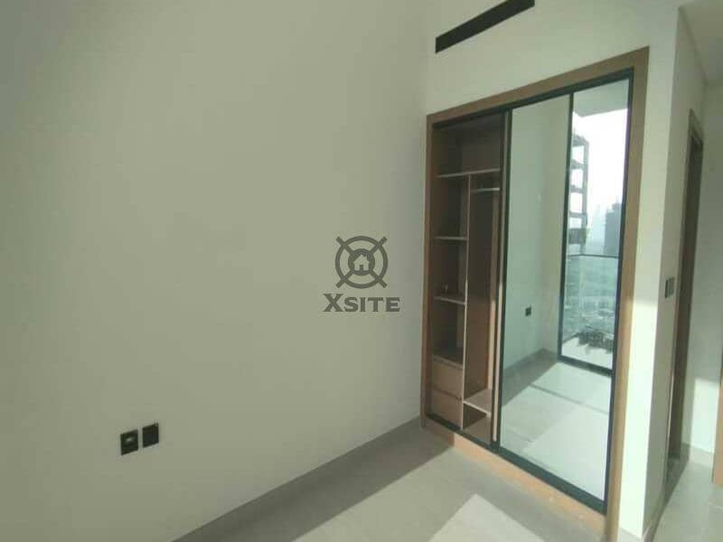 3 d2184998-32fe-4cb5-a3b3-7cf9d684e9a7. png