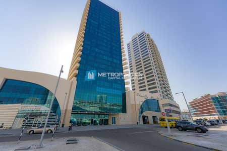 2 Bedroom Flat for Sale in Al Reem Island, Abu Dhabi - High Floor and Sea View|Corner 2 Bedroom+Balcony