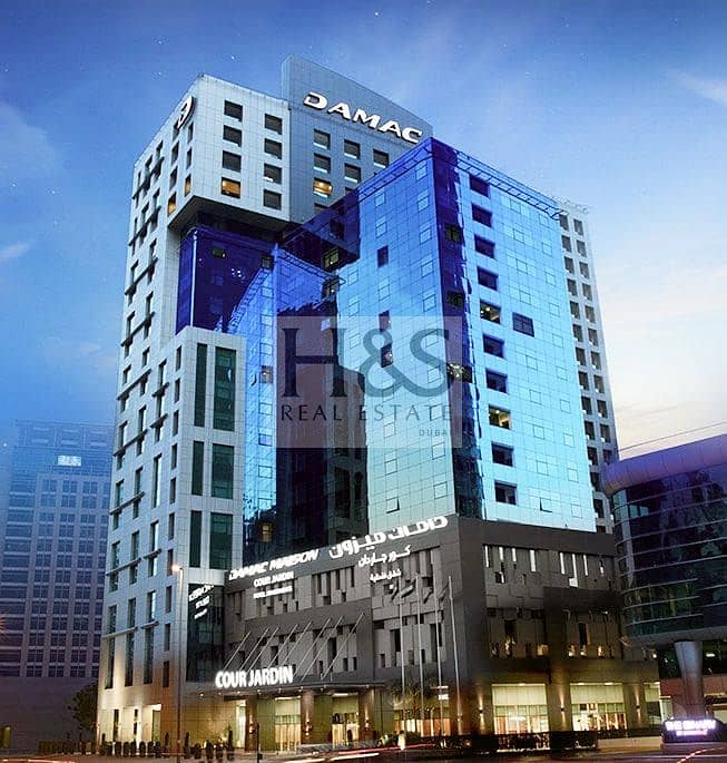 10 bldg. jpg