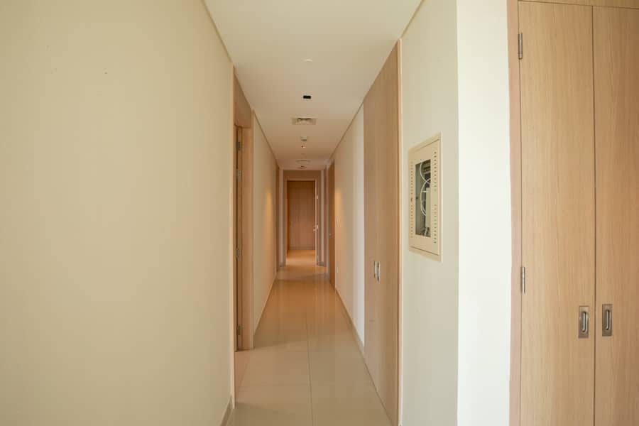 10 corridor. jpg