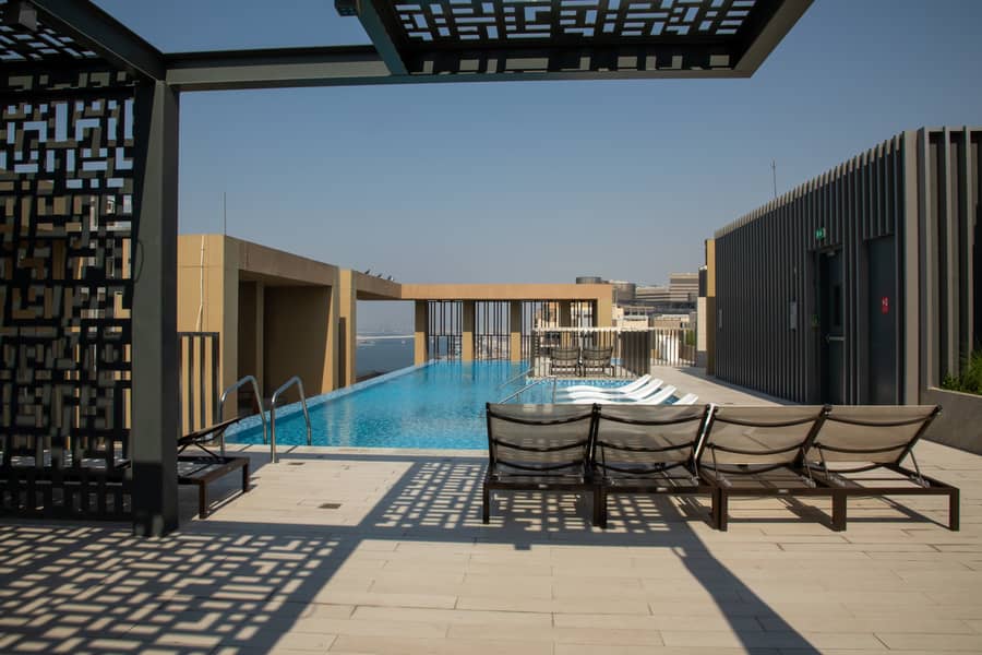 8 swimming pool 1. jpg