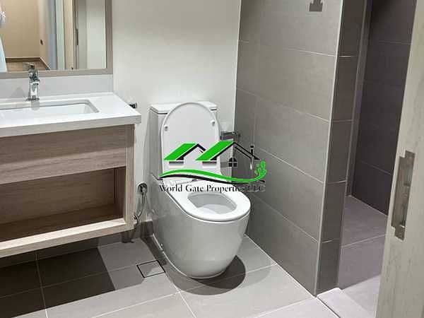 11 BGhSuMtS6z5OyeuoSlCLBcUw1AHlFrZq1oronJN2. jpg