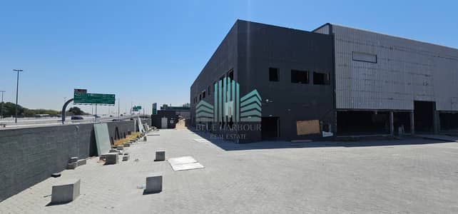 محل تجاري  للايجار في القوز، دبي - WhatsApp Image 2025-06-20 at 11.42. 07 AM. jpeg