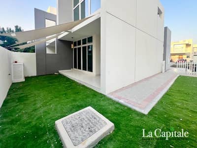 تاون هاوس 3 غرف نوم للايجار في (أكويا من داماك) داماك هيلز 2، دبي - تاون هاوس في فاردون،(أكويا من داماك) داماك هيلز 2 3 غرف 95000 درهم - 11978007
