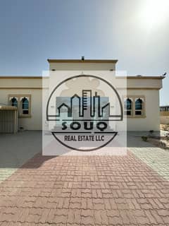Spacious 4 BR Villa for Rent in Al Dhait South