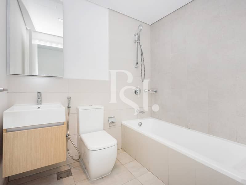 10 2BRM-Unit-201-Shams-Abu-Dhabi-Al-Reem-Island-Abu-Dhabi-UAE (4). jpg