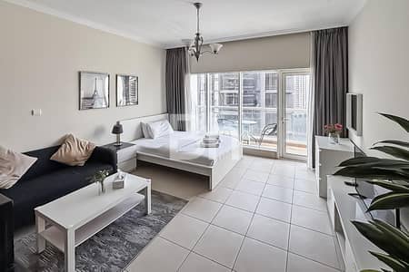 Studio for Rent in Downtown Dubai, Dubai - High Floor | Furnished | Close To Dubai Mall